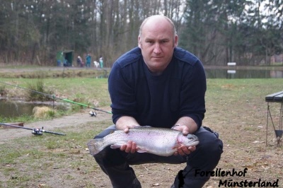 Lachsforellenangeln April 13_5